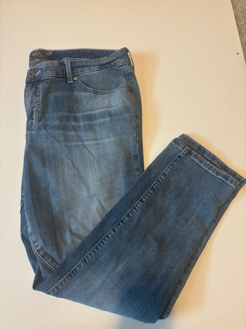Torrid boyfriend Straight vintage stretch Medium Denim Jeans 18 R
